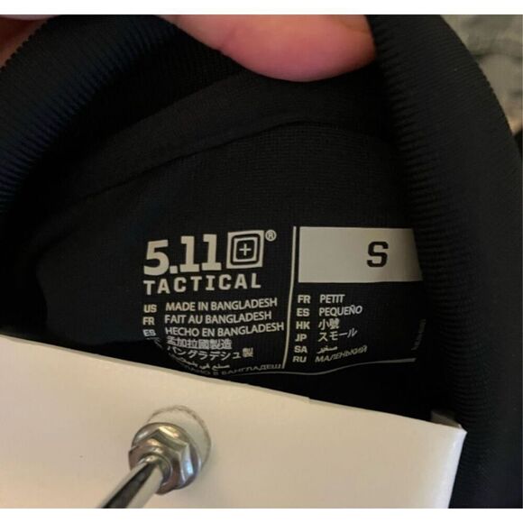 NWT Small 5.11 Tactical Enduro Dark Navy Polo Shirt Outdoor Survival Gear - Picture 3 of 7